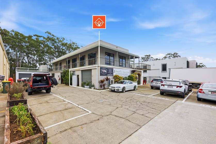 1/22 Ern Harley Drive Burleigh Heads QLD 4220 - Image 1