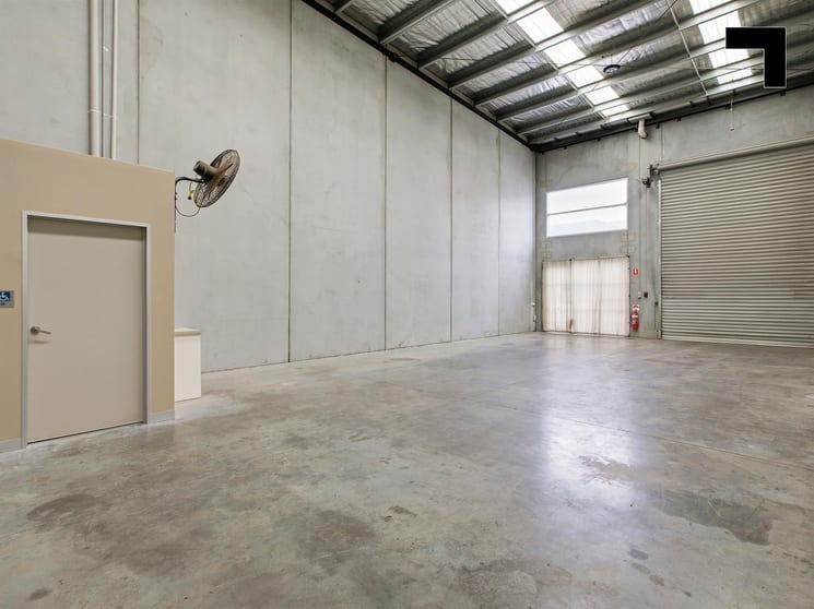 Click to view all images 4/236-244 Edwardes Street Reservoir VIC 3073 - Image 2