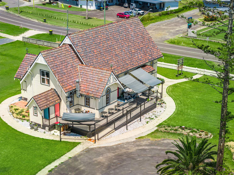 Click to view all images 194 Baraang Drive Broadwater NSW 2472 - Image 3