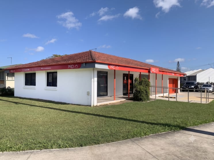 4 Jacaranda Avenue Caboolture South QLD 4510 - Image 2