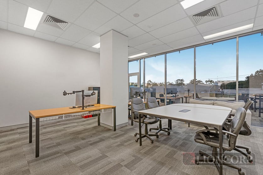Upper Mount Gravatt QLD 4122 - Image 3