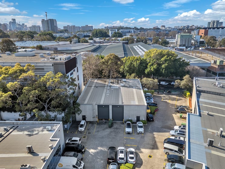 Click to view all images 2/17-21 Bowden Street Alexandria NSW 2015 - Image 3