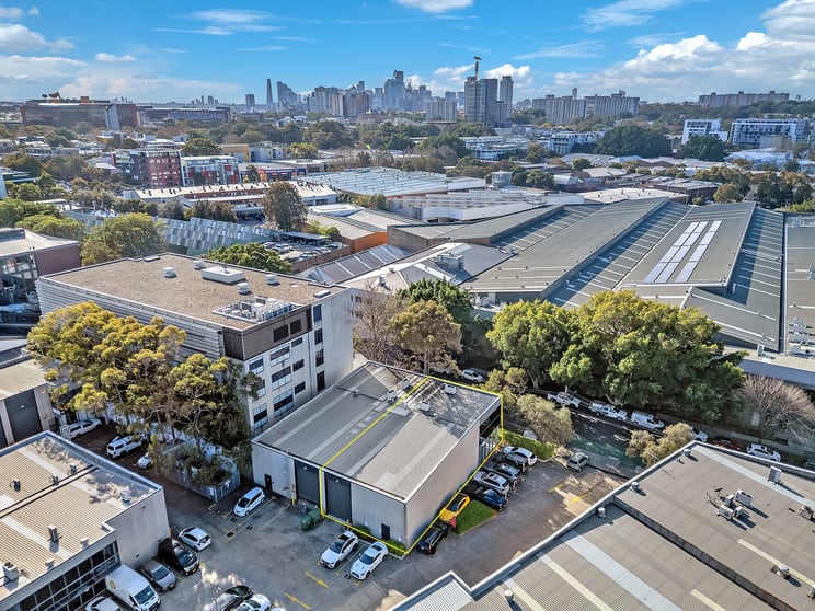 Click to view all images 2/17-21 Bowden Street Alexandria NSW 2015 - Image 2