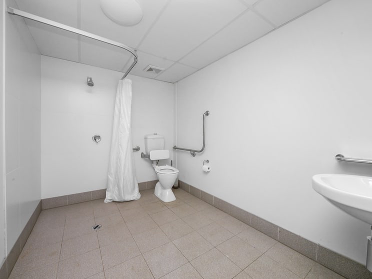 Click to view all images 38/8 Jullian Close Banksmeadow NSW 2019 - Image 3