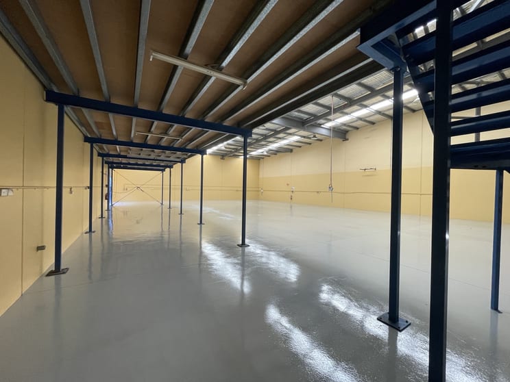 Click to view all images Unit 4/1318 Boundary Road Wacol QLD 4076 - Image 4
