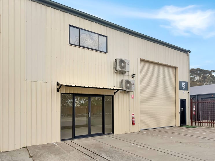 Click to view all images Level 1/7-9 Baggs Street Jindabyne NSW 2627 - Image 3