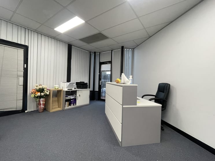 Click to view all images 9/36 Holbeche Road Arndell Park NSW 2148 - Image 2