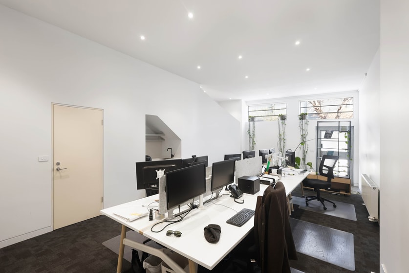 Click to view all images 8 Gold Street Collingwood VIC 3066 - Image 2