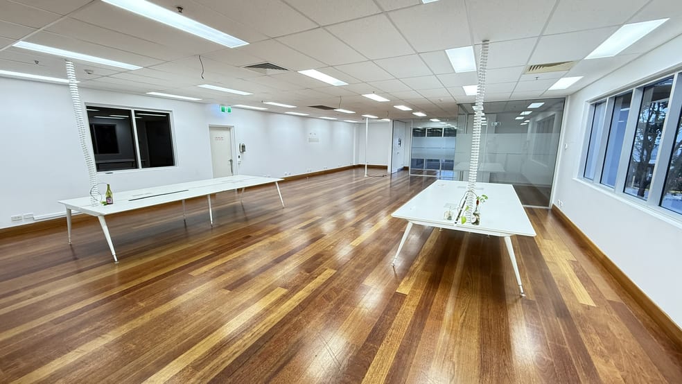 Click to view all images 34 Manton Street Morningside QLD 4170 - Image 4