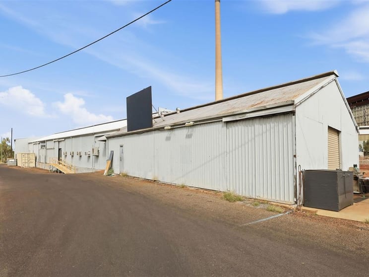 Click to view all images 13-15 Flower Street Mount Isa QLD 4825 - Image 2