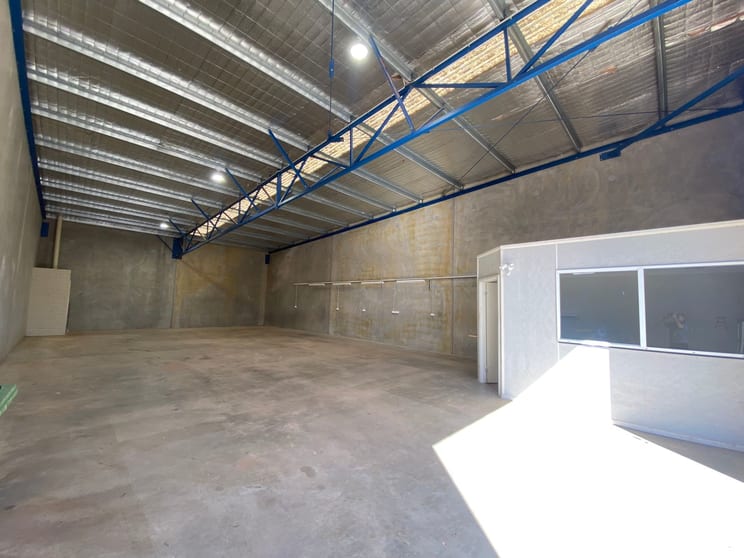 Click to view all images 17/46 Great Eastern Highway Somerville WA 6430 - Image 2