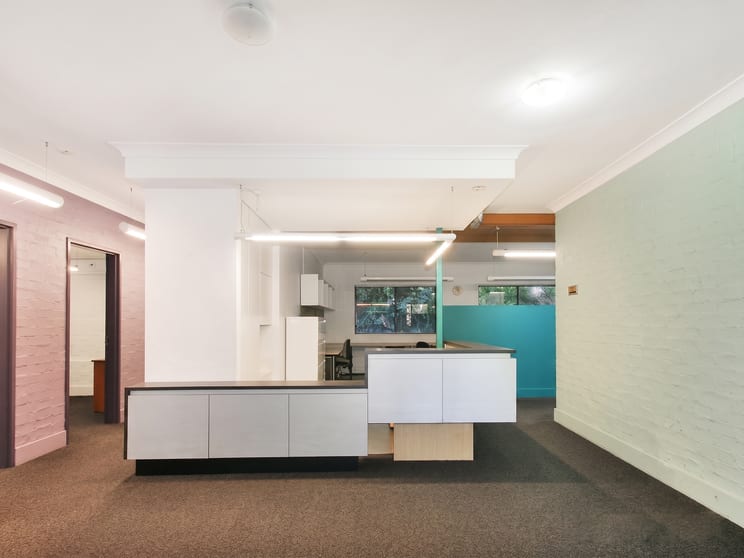Click to view all images 5 Sera Street Lane Cove NSW 2066 - Image 3