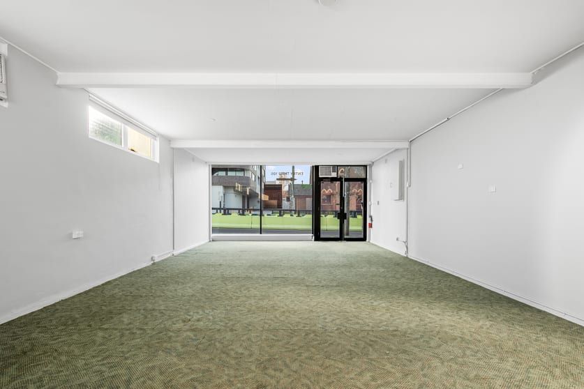Click to view all images 109 Buckley Street Moonee Ponds VIC 3039 - Image 2