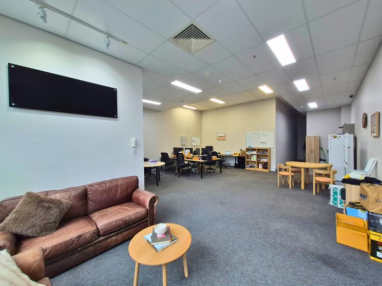 Click to view all images 103/27 Mars Road Lane Cove NSW 2066 - Image 3