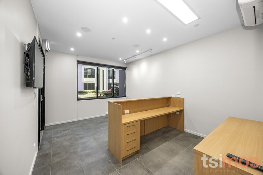 Click to view all images 18/80 Mills Road Braeside VIC 3195 - Image 3
