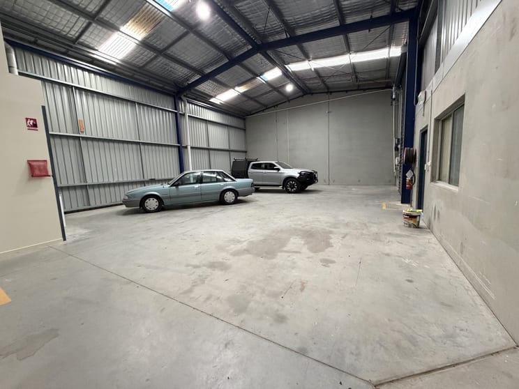 Click to view all images 1/7 Dunn Street Seaford SA 5169 - Image 2