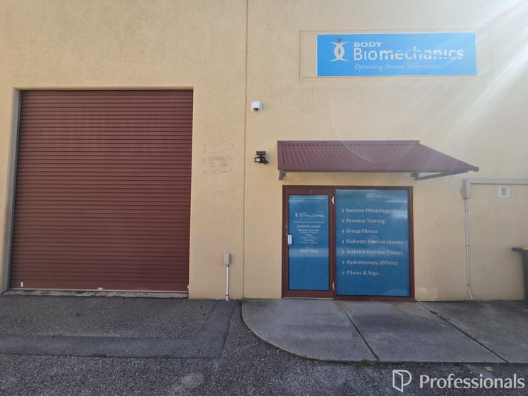 4/11 Enterprise Crescent Malaga WA 6090 - Image 1