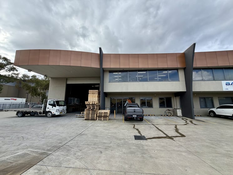 Unit 3/4 Austool Place Ingleburn NSW 2565 - Image 1