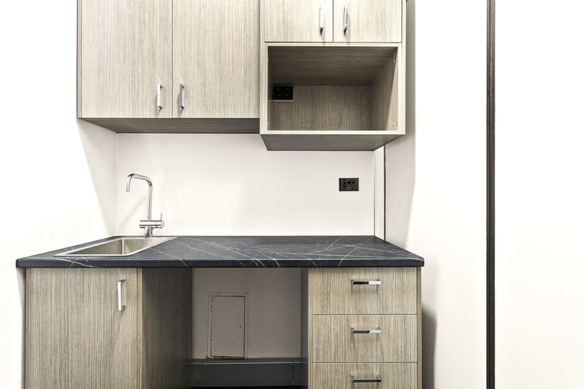 Click to view all images 2/3 Regent St Kogarah NSW 2217 - Image 3