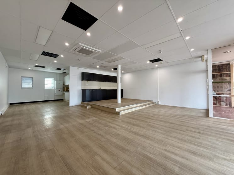 Click to view all images Unit 1/38 Woolley Street Dickson ACT 2602 - Image 2
