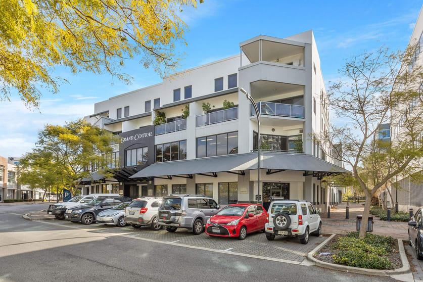 Click to view all images 26 Railway Road Subiaco WA 6008 - Image 1