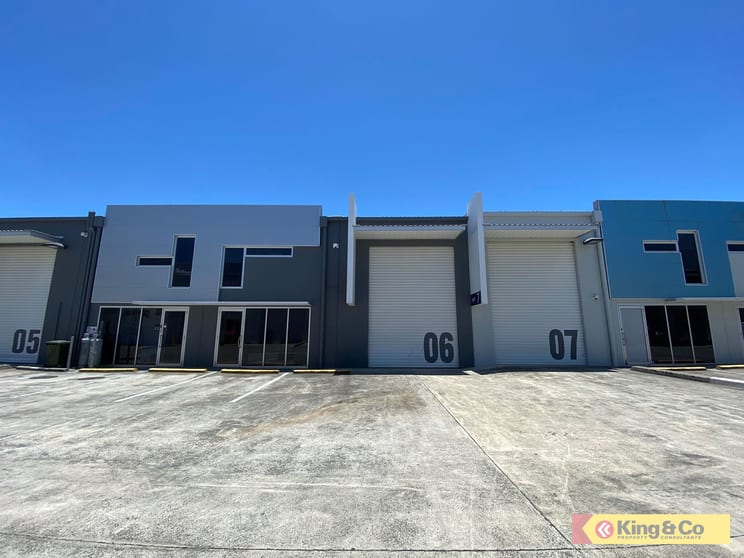 Click to view all images 6/160 Lytton Road Morningside QLD 4170 - Image 1