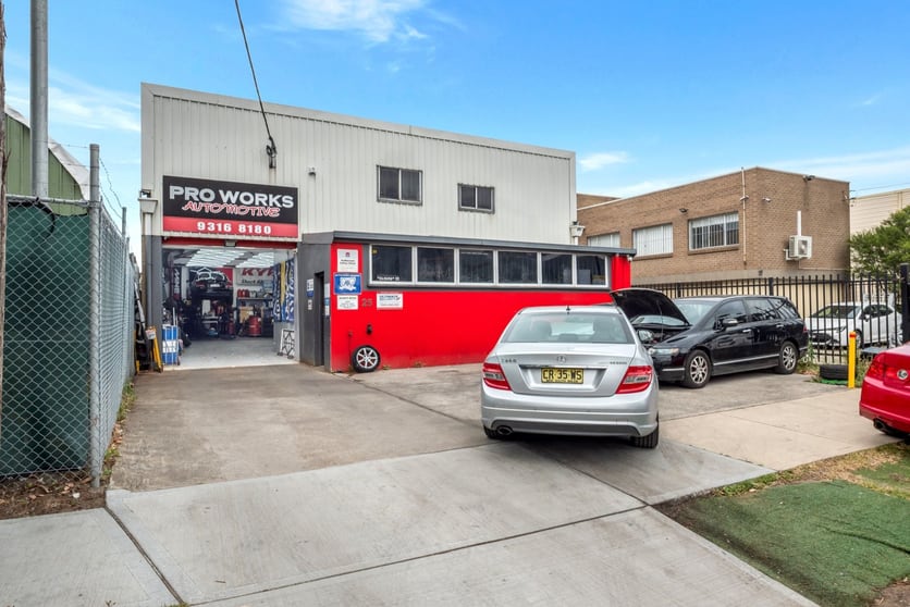 Click to view all images 25 Raymond Avenue Matraville NSW 2036 - Image 1
