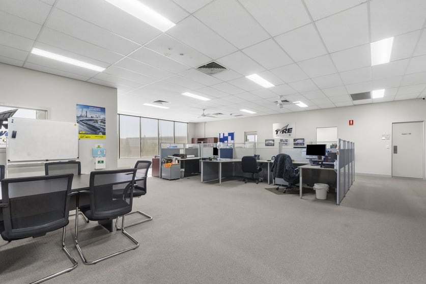 Click to view all images 11 Motorway Circuit Ormeau QLD 4208 - Image 3