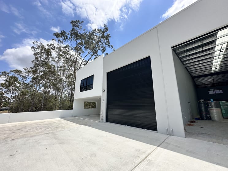 7/10 Industrial Avenue Molendinar QLD 4214 - Image 1