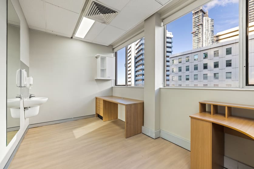 Click to view all images 302b/7 Help Street Chatswood NSW 2067 - Image 2