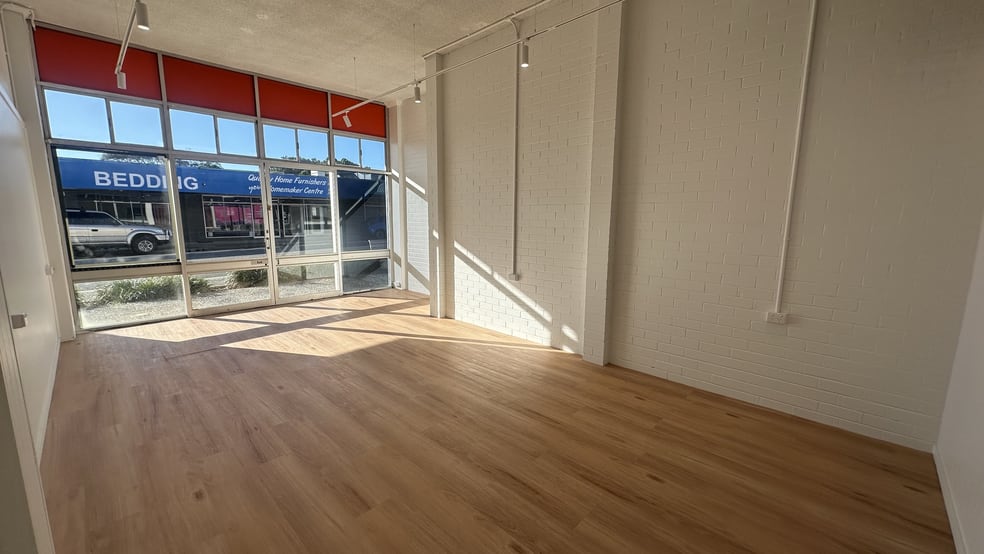 Click to view all images Shop 6 137 Sutton Street Redcliffe QLD 4020 - Image 2