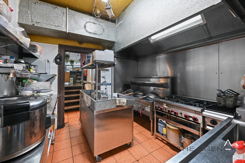 Click to view all images 45 King Street Newtown NSW 2042 - Image 2
