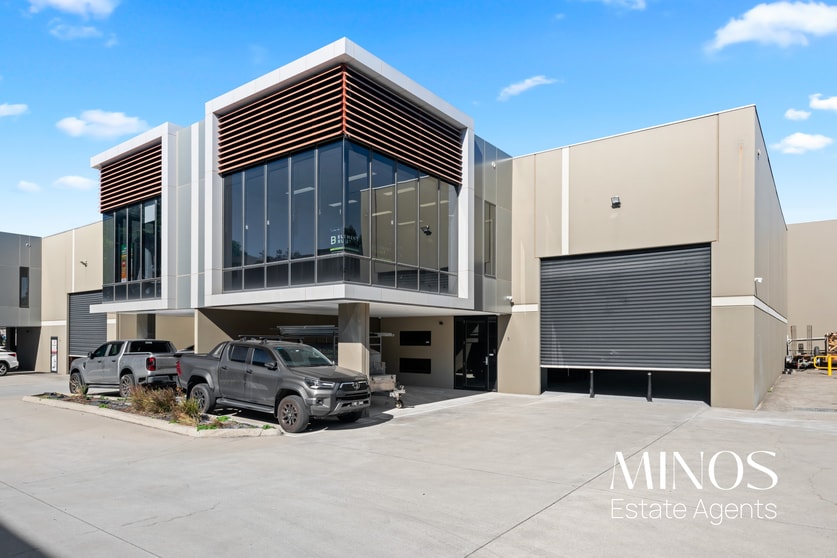 Click to view all images 5/2 The Gateway Drive Broadmeadows VIC 3047 - Image 2