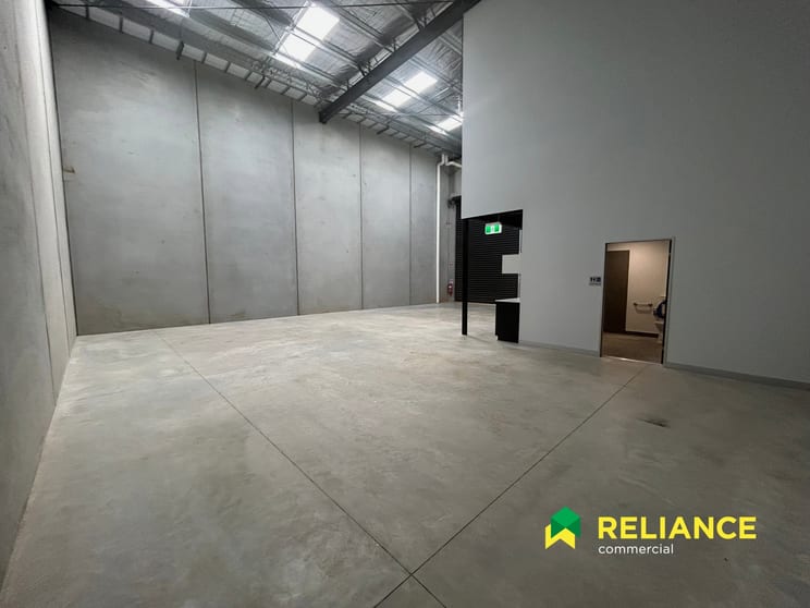 34/45 Bonview Circuit Truganina VIC 3029 - Image 2