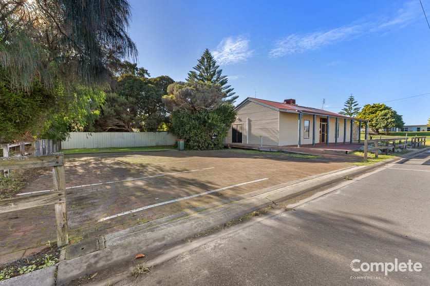 9 PRINCES HIGHWAY Kingston Se SA 5275 - Image 3