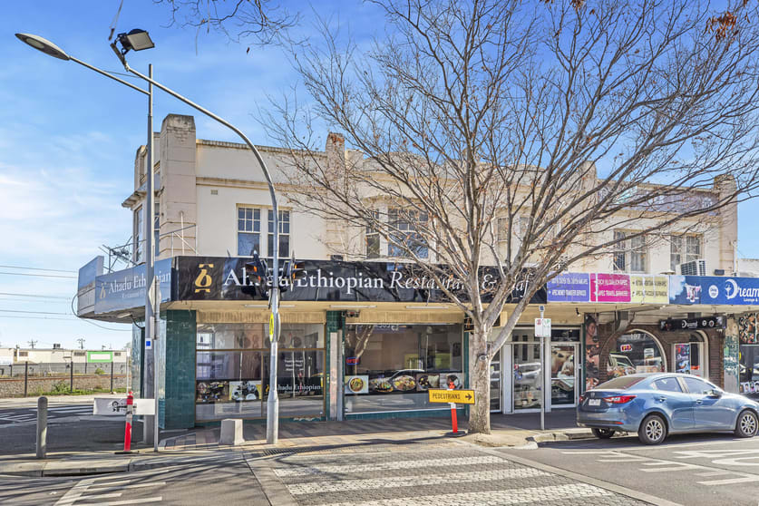 Click to view all images 195a Hampshire Road Sunshine VIC 3020 - Image 2