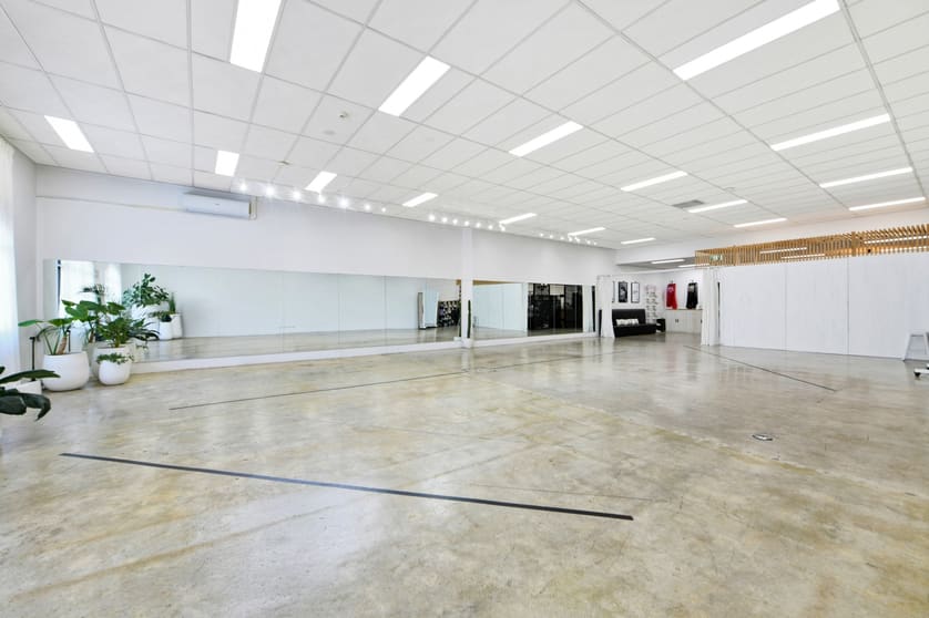 Click to view all images Part Level 1/1147-1149 Botany Road Mascot NSW 2020 - Image 2