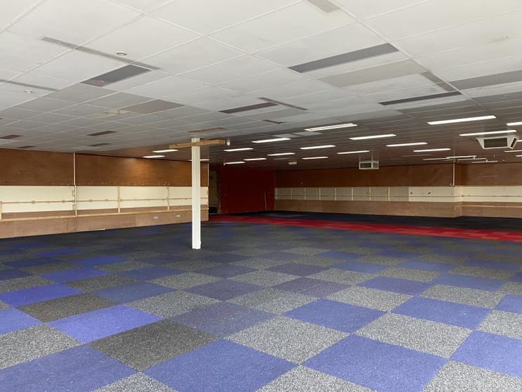 Click to view all images 217-221 Nepean Highway Parkdale VIC 3195 - Image 3