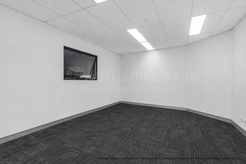 Click to view all images Prestons NSW 2170 - Image 3