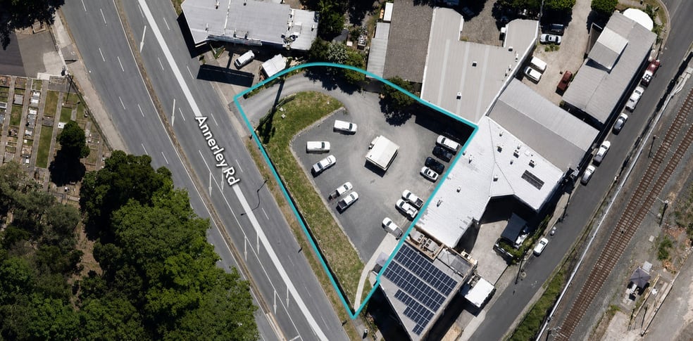 Click to view all images 230 Annerley Road Dutton Park QLD 4102 - Image 1