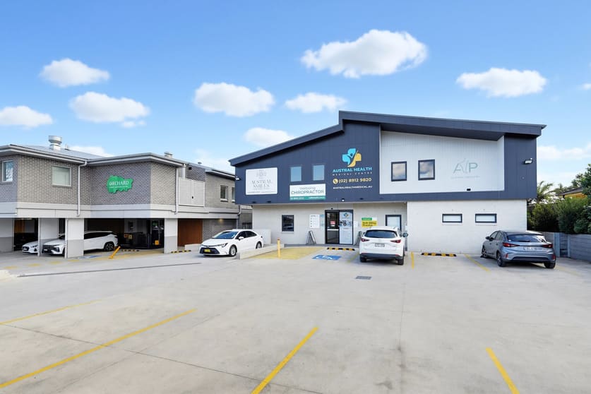 Click to view all images Suite 4, Level 1/101 Browns Road Austral NSW 2179 - Image 1