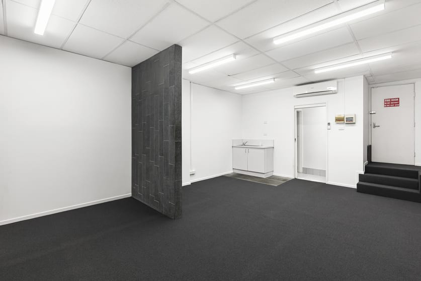 Click to view all images 392 Burke Road Camberwell VIC 3124 - Image 3
