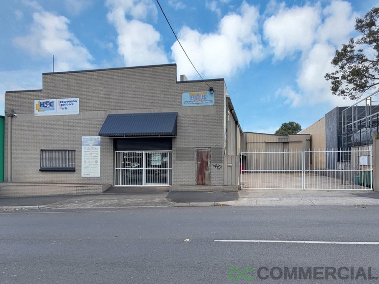 Click to view all images 6 Taylor Street Toowoomba City QLD 4350 - Image 1