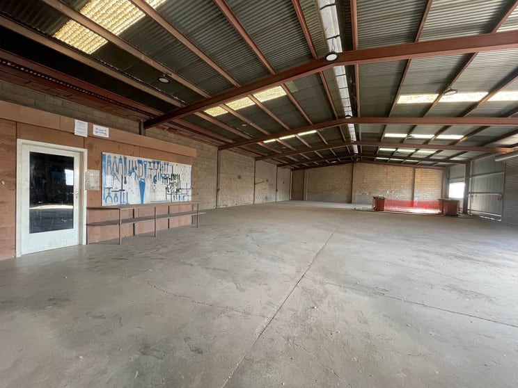 Click to view all images 110-114 Almond Avenue Mildura VIC 3500 - Image 2