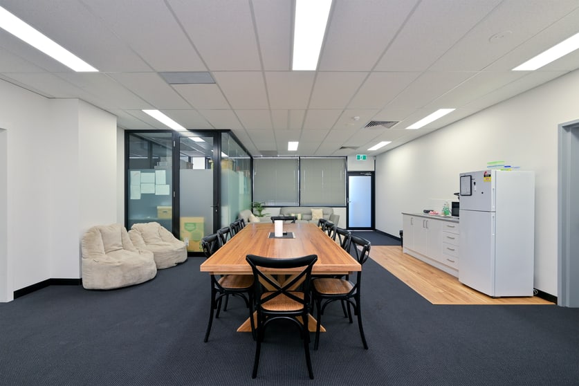 8A/180 Scarborough Beach Road Mount Hawthorn WA 6016 - Image 3