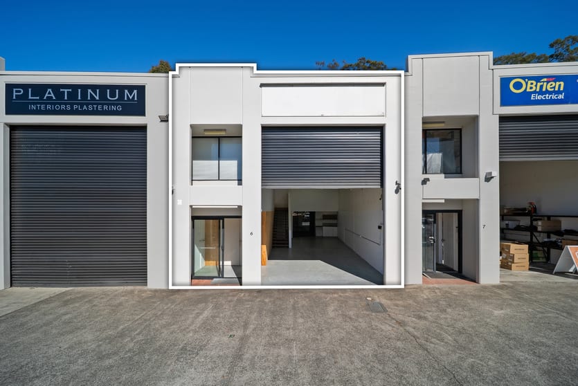 Click to view all images 6/52-54 Township Drive Burleigh Heads QLD 4220 - Image 2