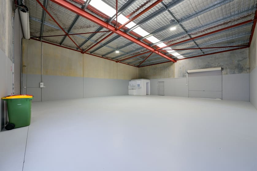 Click to view all images 10/28 Salpietro Street Bibra Lake WA 6163 - Image 1