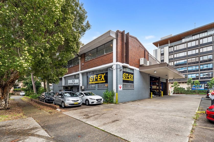 13 Sarah Street Mascot NSW 2020 - Image 1