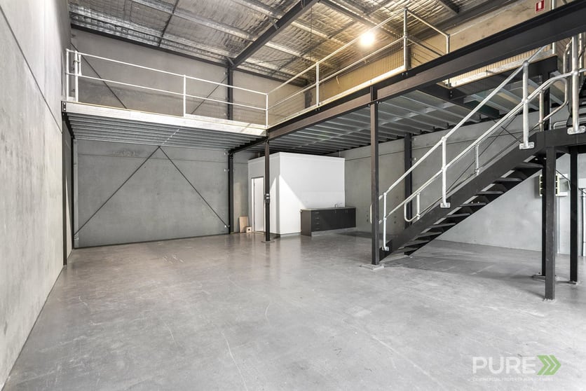 Click to view all images 33 Shearwater Drive Taylors Beach NSW 2316 - Image 1