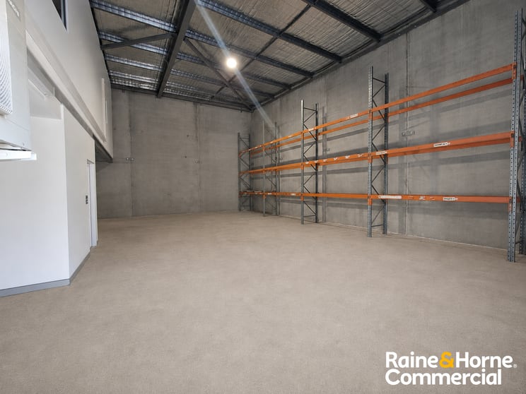 Click to view all images Unit 9/42-48 Jack Williams Drive Penrith NSW 2750 - Image 2